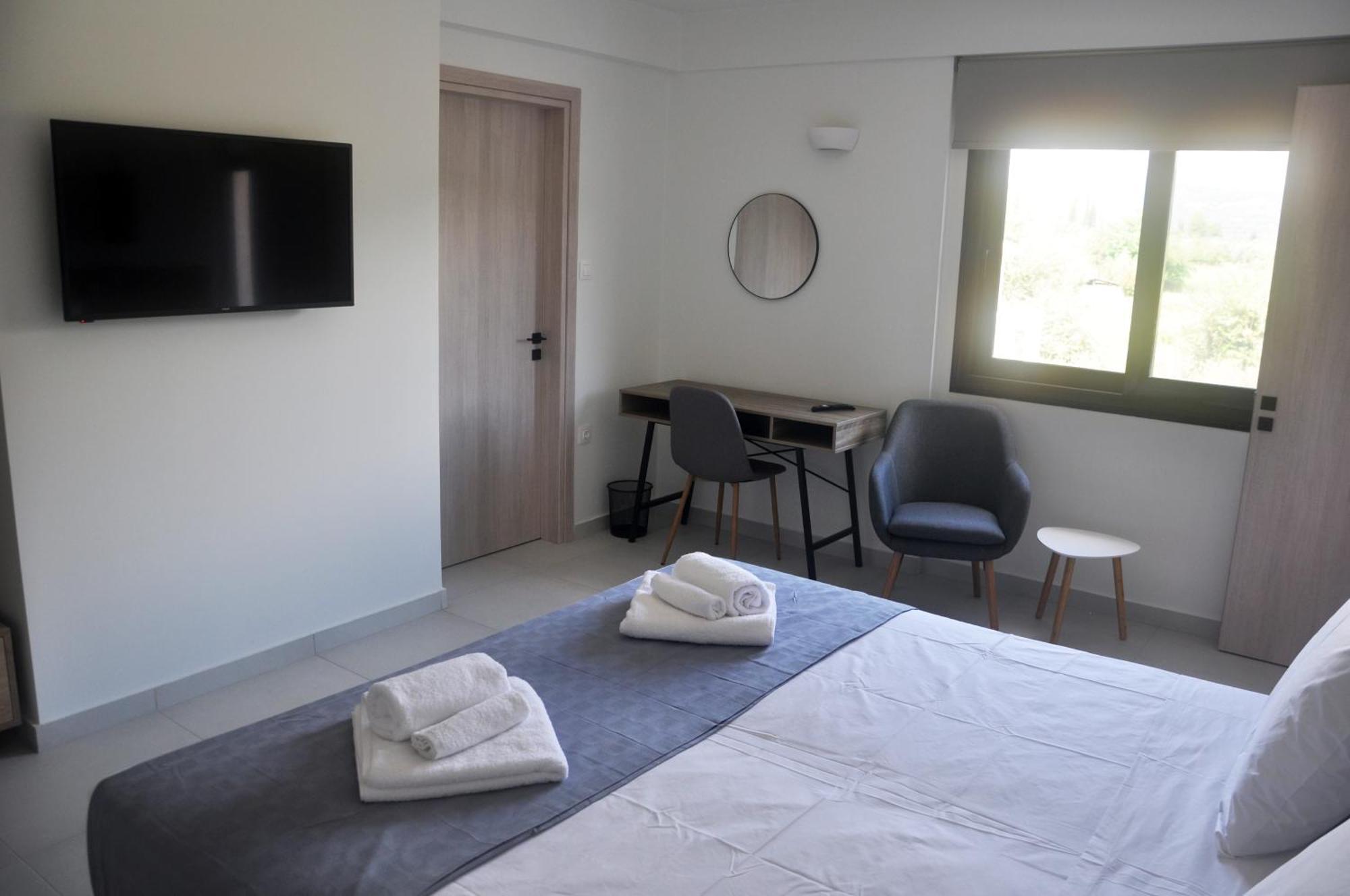 Costa Ionica - Mytikas Seaside Hotel Room photo