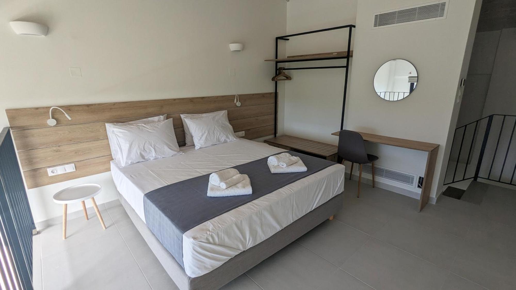 Costa Ionica - Mytikas Seaside Hotel Room photo